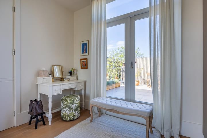 Photo 32 of Saxen-Weimarlaan 44-3