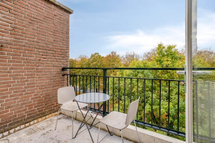 Photo 7 of Via Regia 134-E