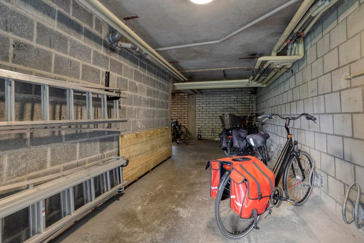 Photo 19 of Via Regia 134-E