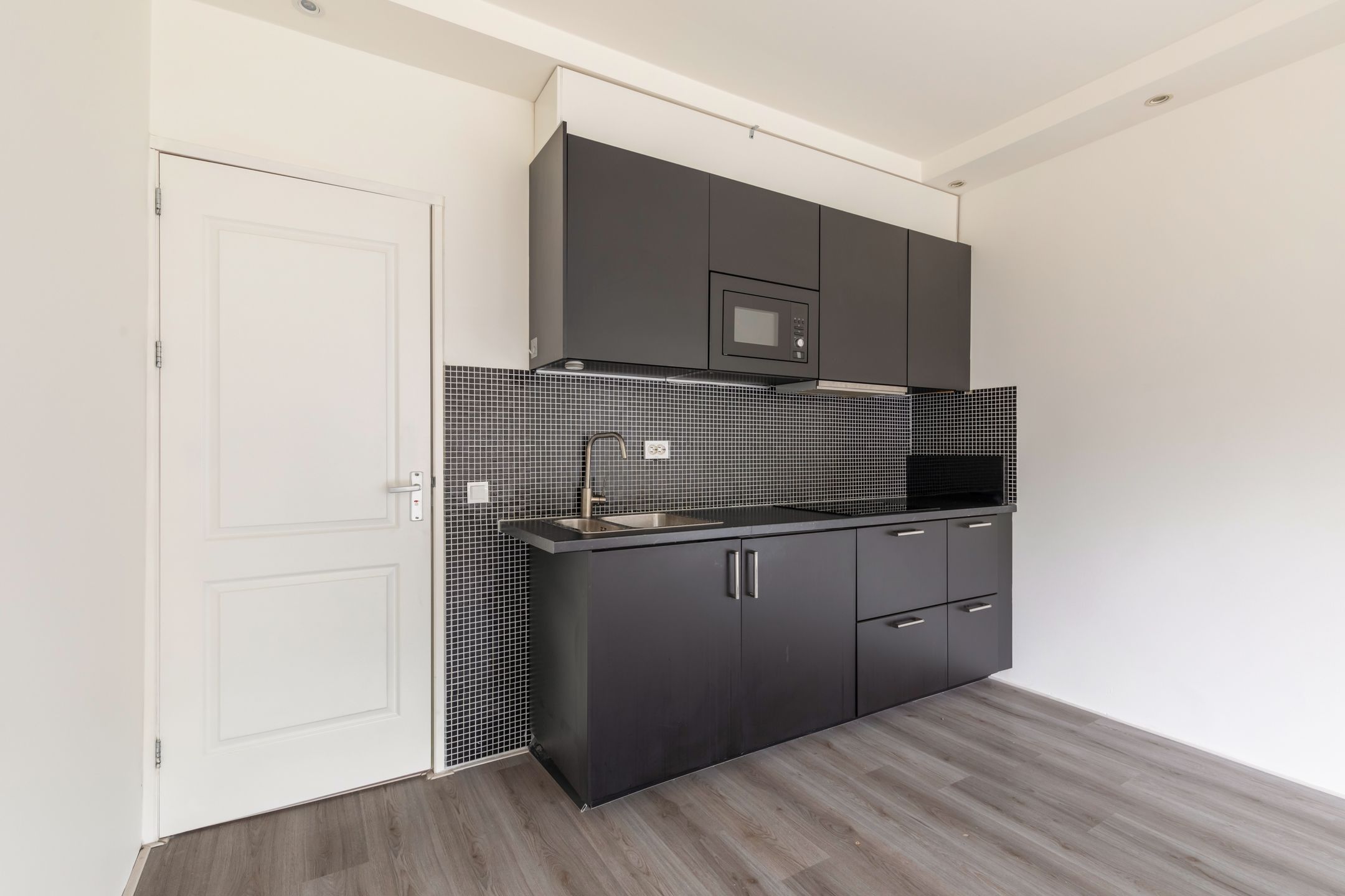 Photo 12 of Mijnsherenlaan 157-A