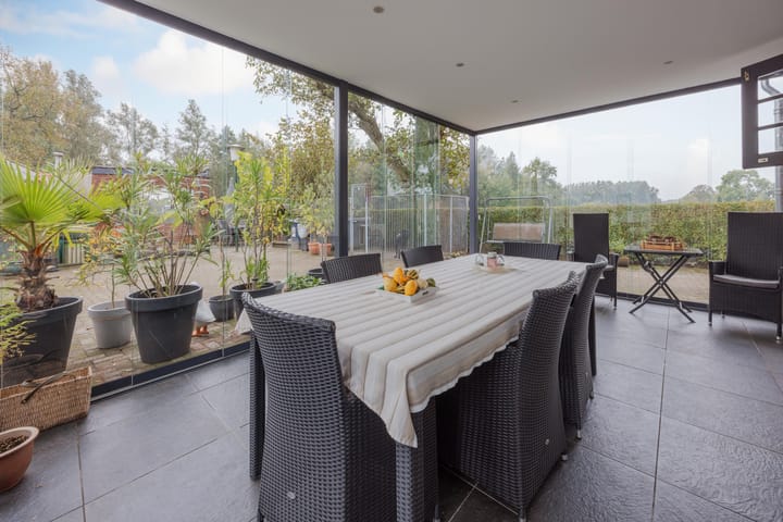 Foto 38 van Vrouwboomweg 1