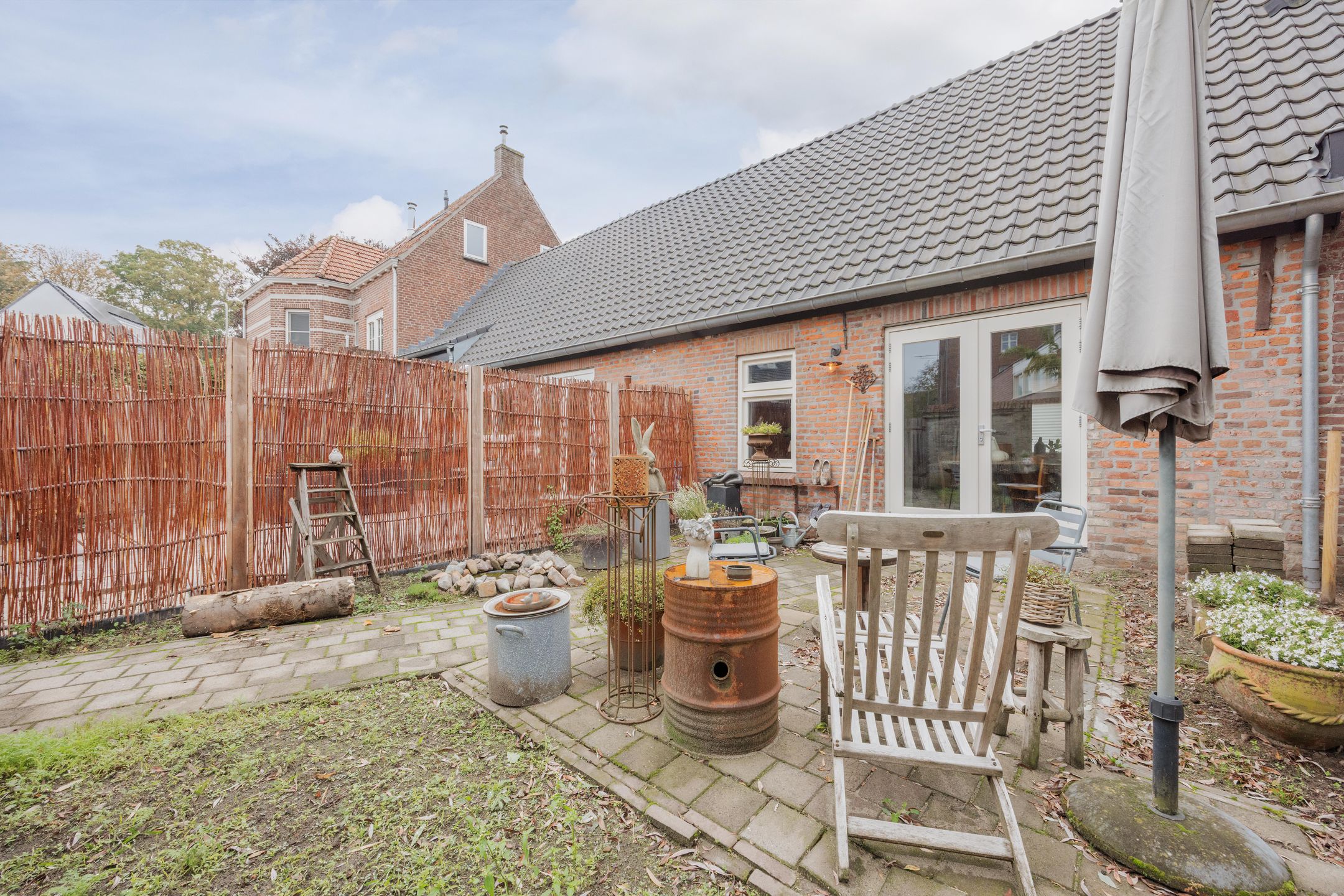 Foto 24 van Eindstraat 27-B