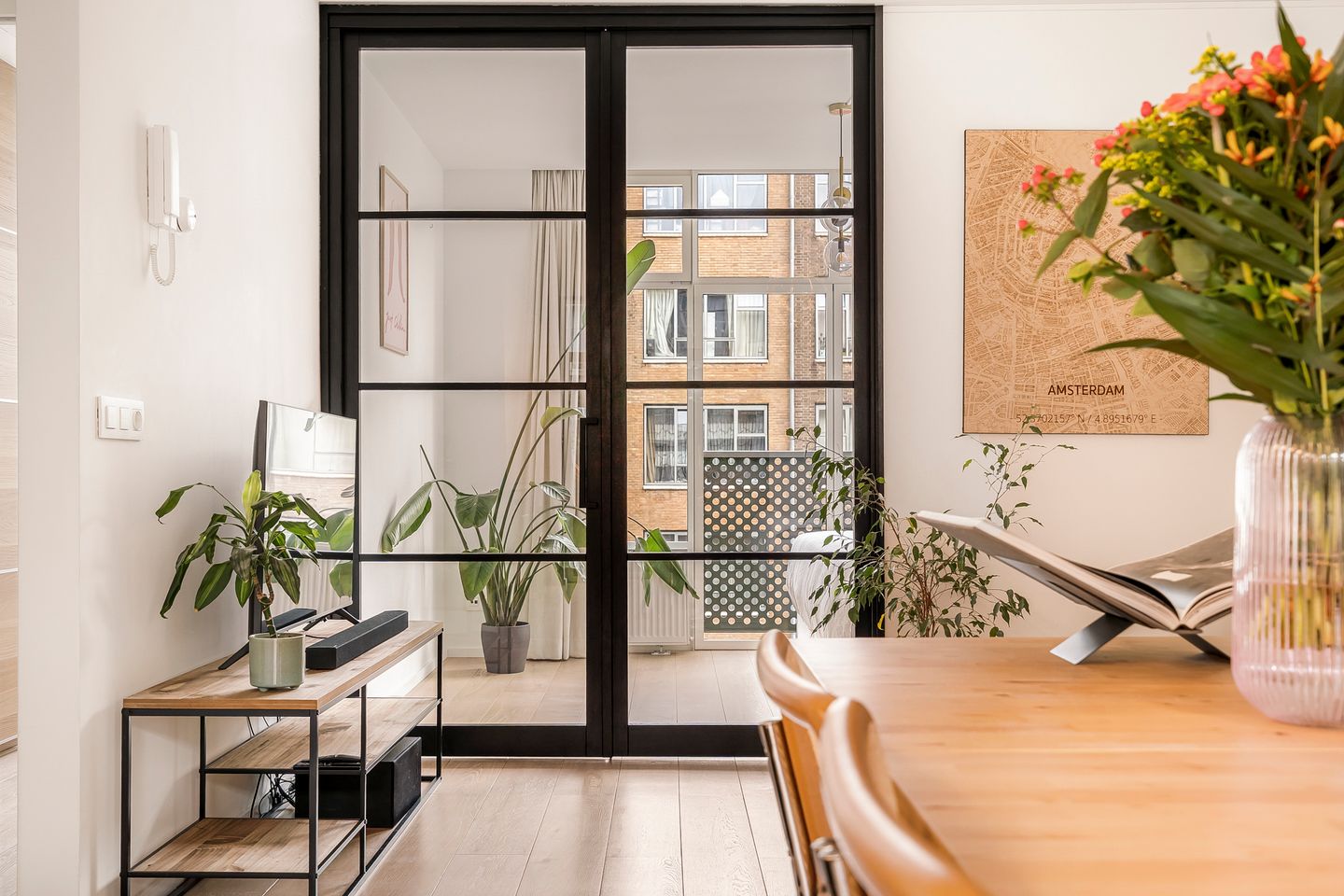 Foto 10 van Louise de Colignystraat 42-1