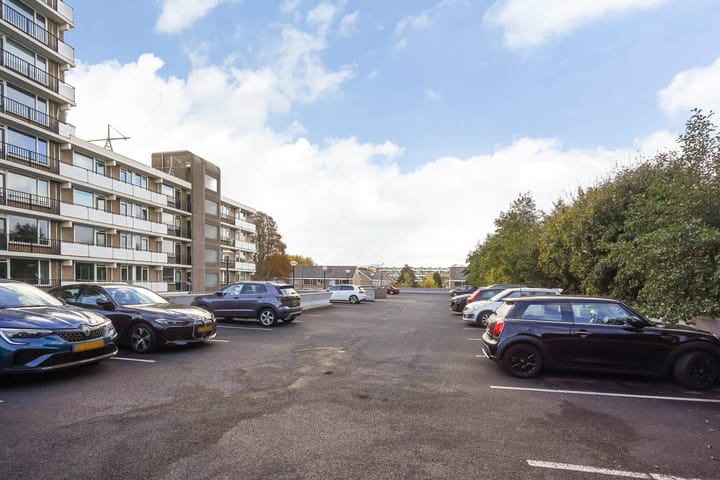 Foto 25 van Hammarskjöldlaan 577