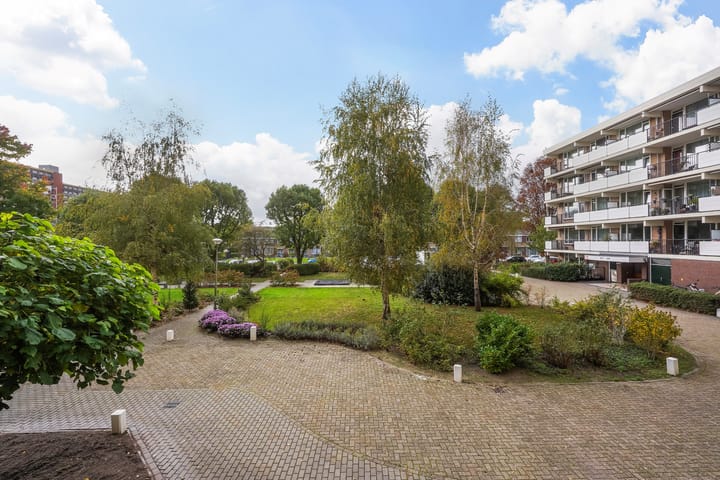 Foto 24 van Hammarskjöldlaan 577