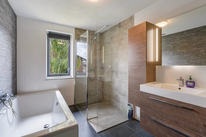 Foto 4 van Wim Sonneveldplein 40