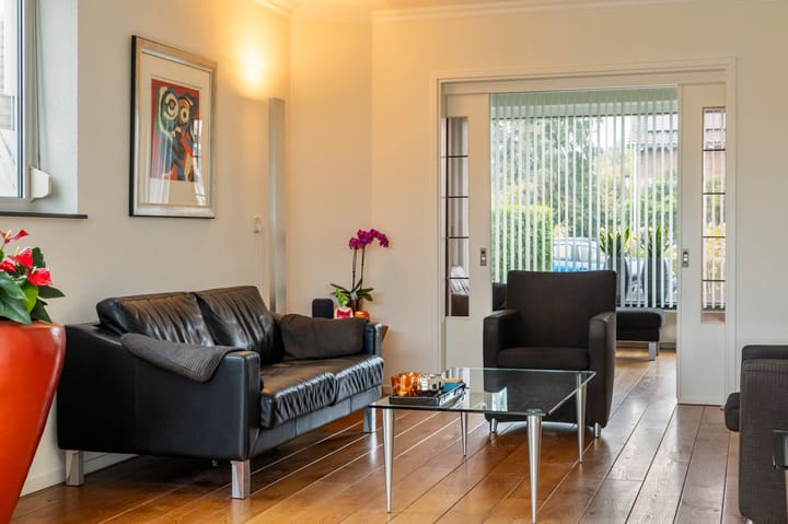 Foto 13 van Emmastraat 42