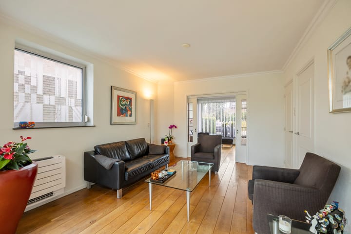 Foto 16 van Emmastraat 42