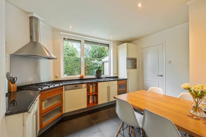 Foto 22 van Emmastraat 42