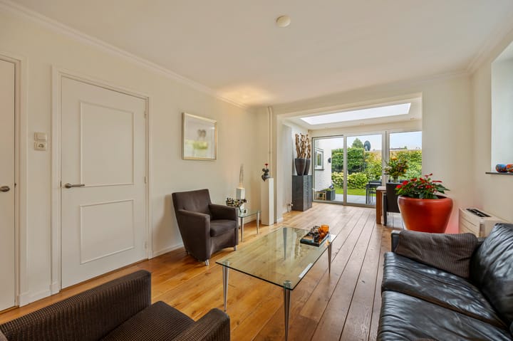 Foto 14 van Emmastraat 42