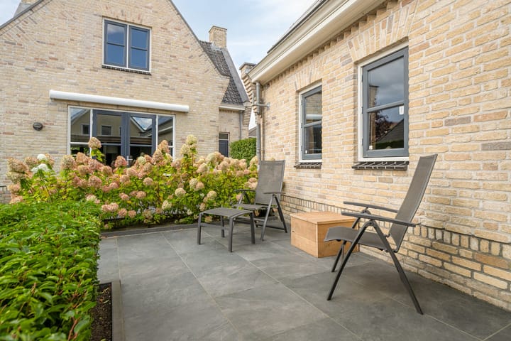 Foto 45 van Molenlaan 9