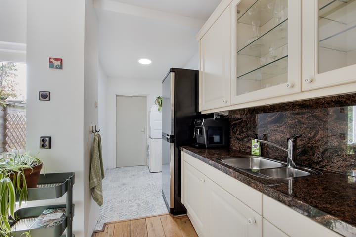 Foto 10 van Bloemveldlaan 4