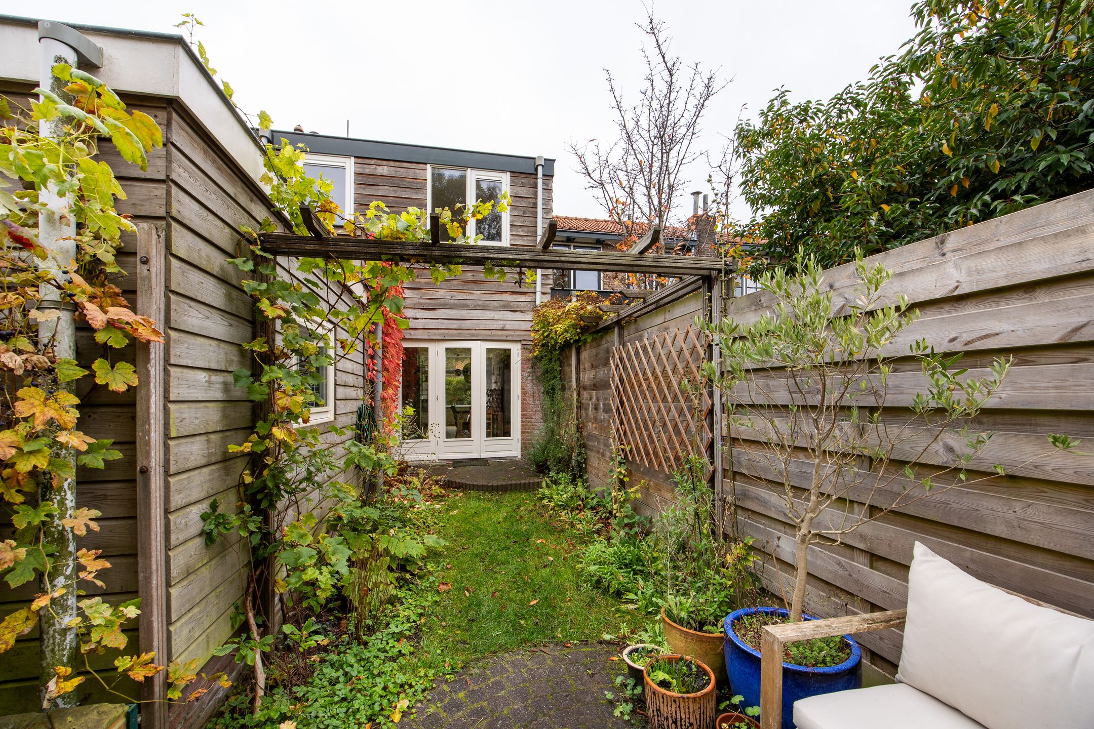 Foto 15 van Bloemveldlaan 4