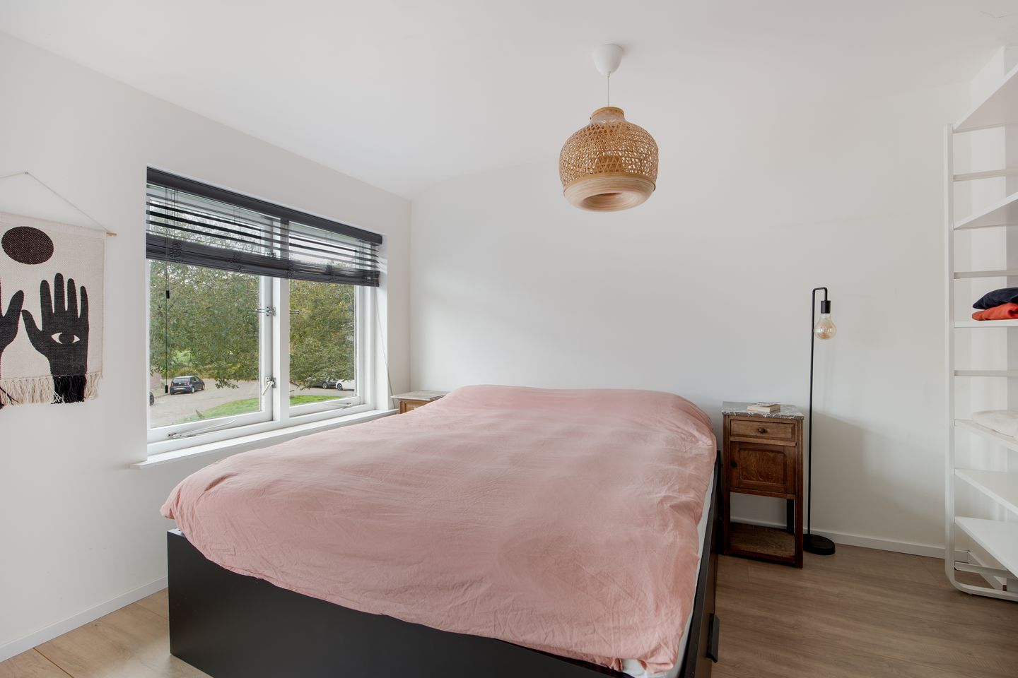 Foto 19 van Bloemveldlaan 4