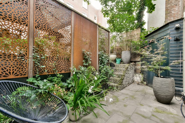 Photo 6 of Bloemstraat 21-A