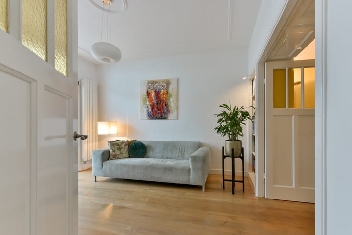 Foto 12 van van Oosthuyselaan 65