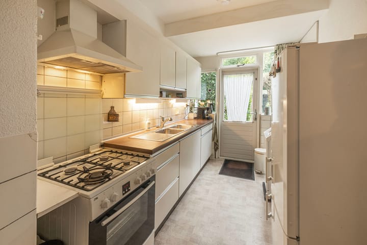 Foto 15 van Prins Bernhardlaan 81