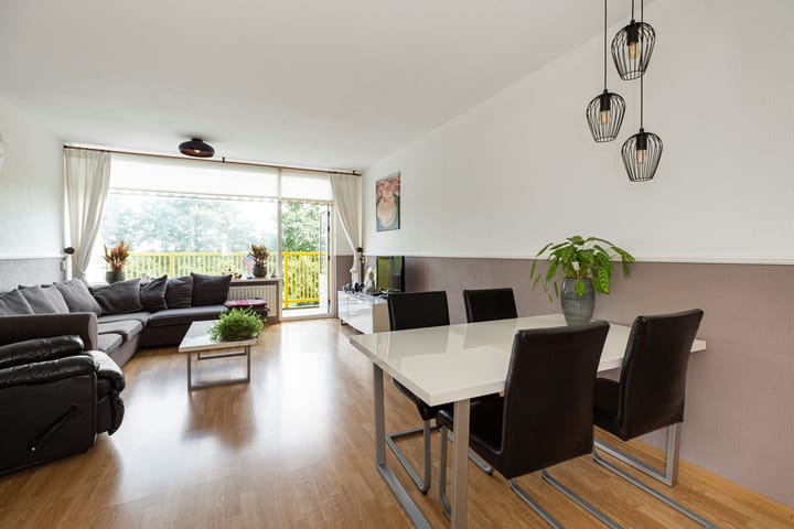 Foto 2 van Dokter van Stratenweg 326