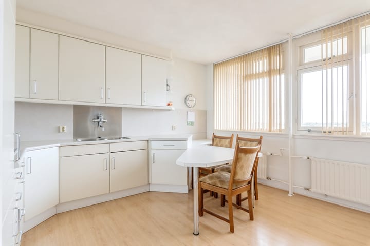 Photo 12 of Henri Dunantplein 72