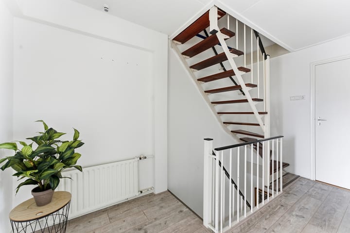 Photo 30 of Meester Bouwmanstraat 12