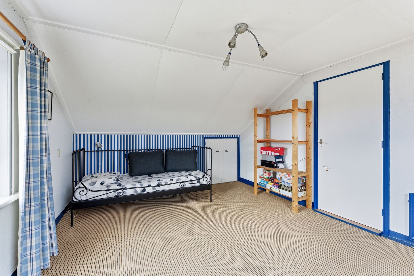 Foto 35 van Meester Bouwmanstraat 12