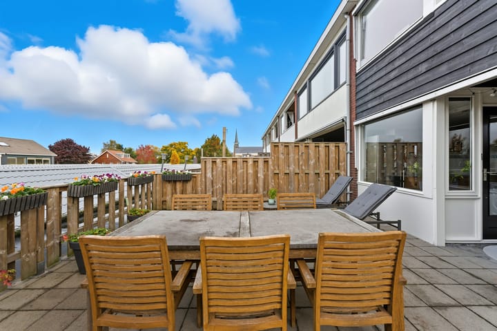 Photo 41 of Meester Bouwmanstraat 12