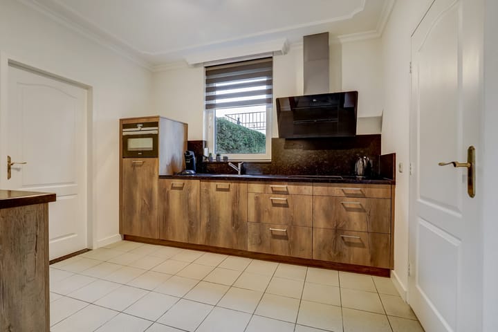 Photo 12 of Lindenlaan 9