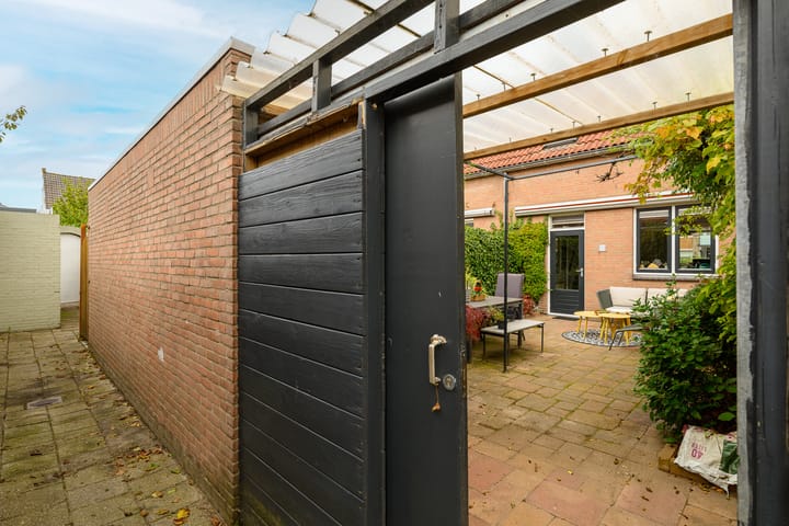 Foto 16 van Achter de Bergen 6