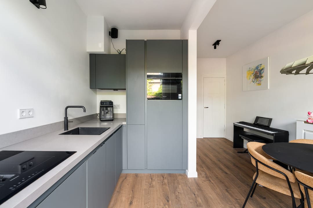 Photo 7 of Harderwijkstraat 125