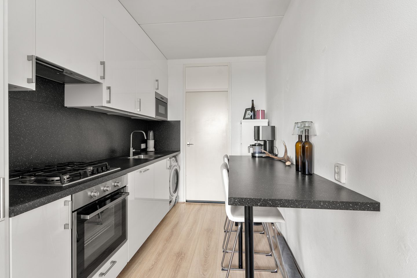 Foto 14 van President Kennedylaan 387