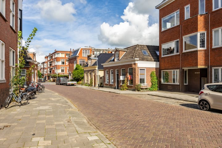 Photo 6 of Moesstraat 25