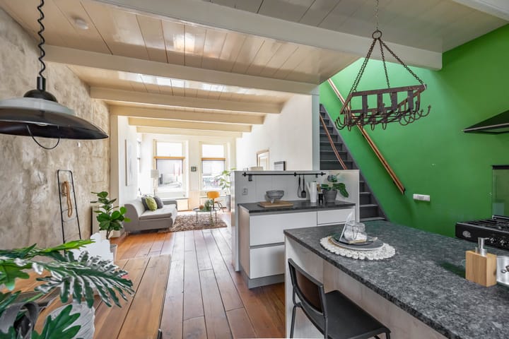 Photo 16 of Moesstraat 25