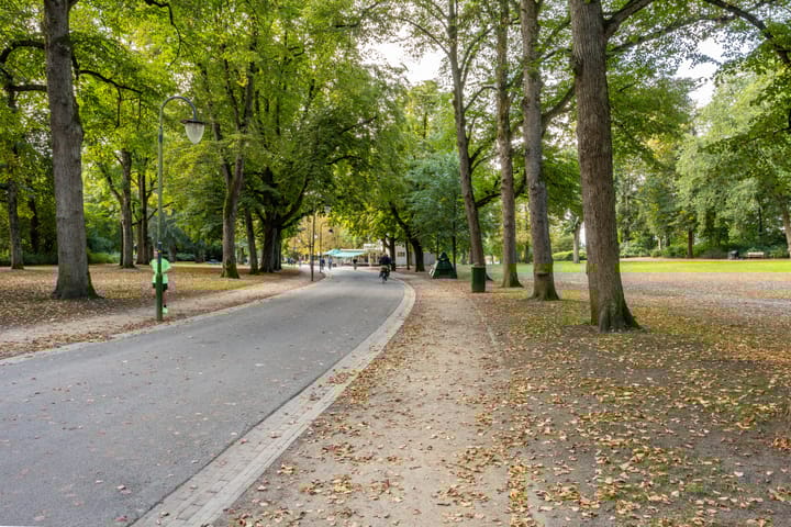 Photo 34 of Moesstraat 25