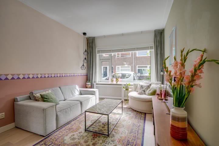 Foto 2 van Azaleastraat 8