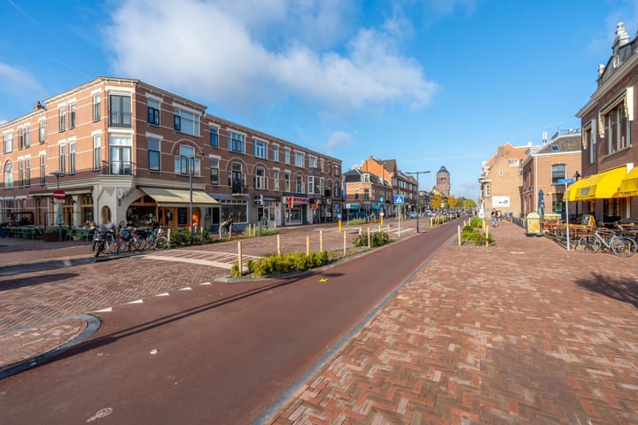 Foto 31 van Azaleastraat 8