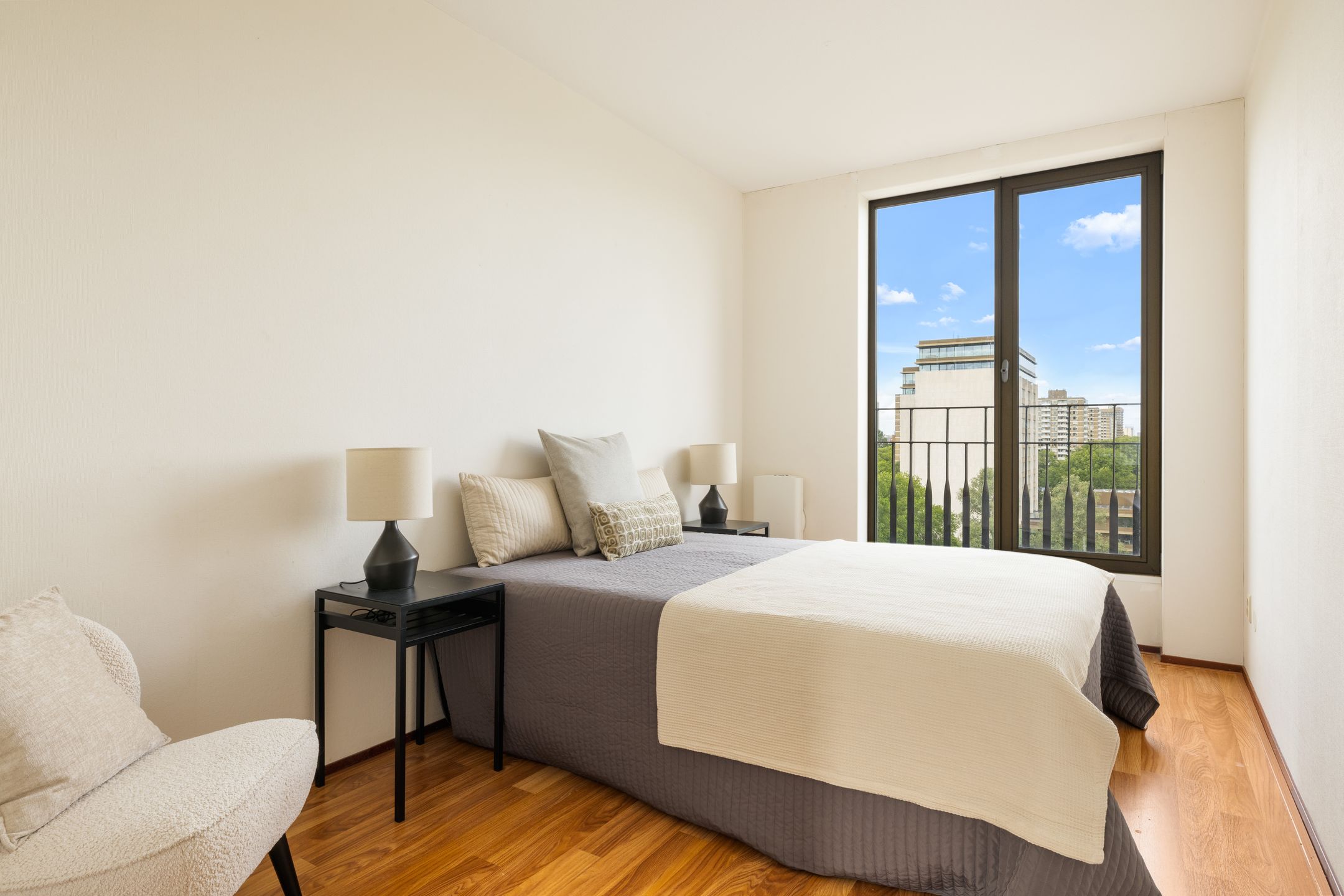 Foto 18 van Titus van Rijnstraat 296