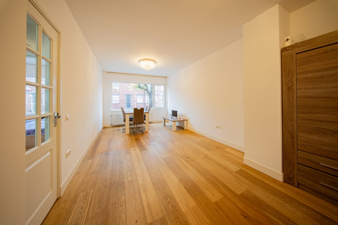 Foto 8 van Linnaeusstraat 106