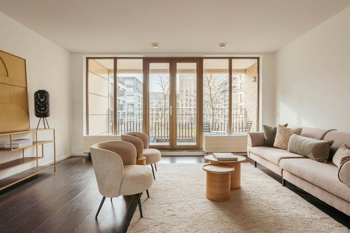 Foto 2 van Titus van Rijnstraat 272