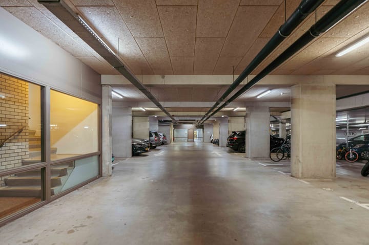 Foto 29 van Titus van Rijnstraat 272