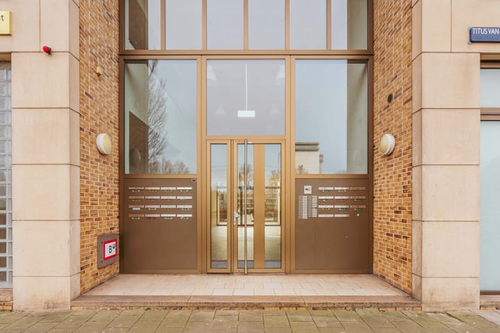 Foto 4 van Titus van Rijnstraat 272