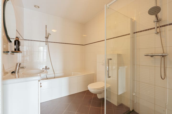 Foto 24 van Titus van Rijnstraat 272