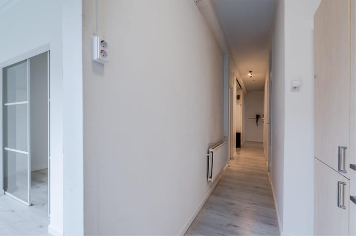 Foto 18 van Dordtselaan 81-B