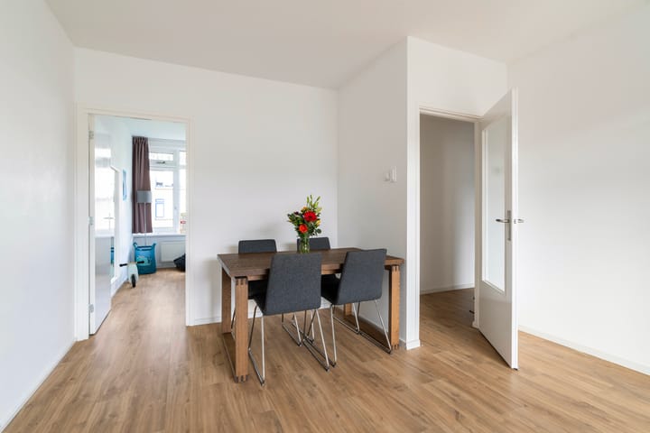 Photo 16 of Knuttelstraat 15