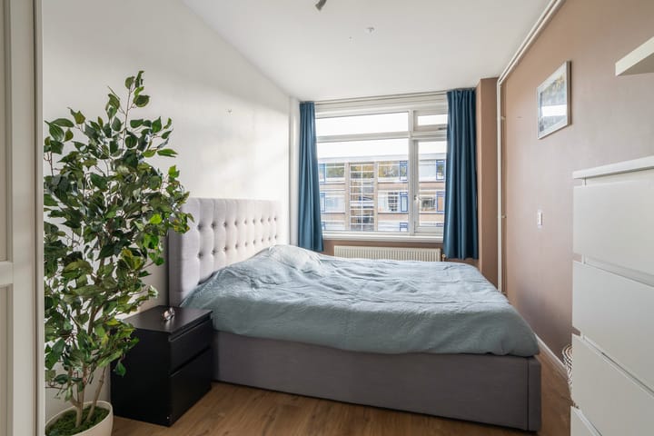 Photo 23 of Knuttelstraat 15