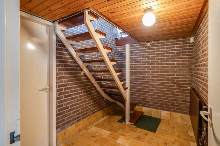 Foto 42 van Johan Hofmanstraat 6