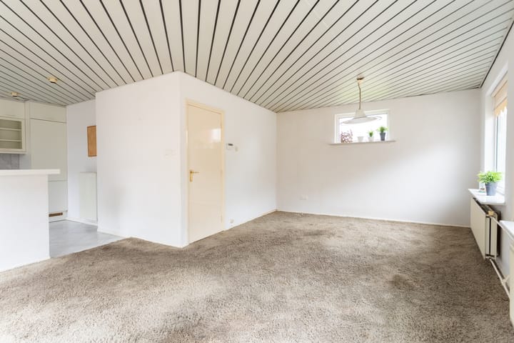 Photo 4 of Julianaweg 2-A