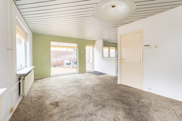 Photo 5 of Julianaweg 2-A