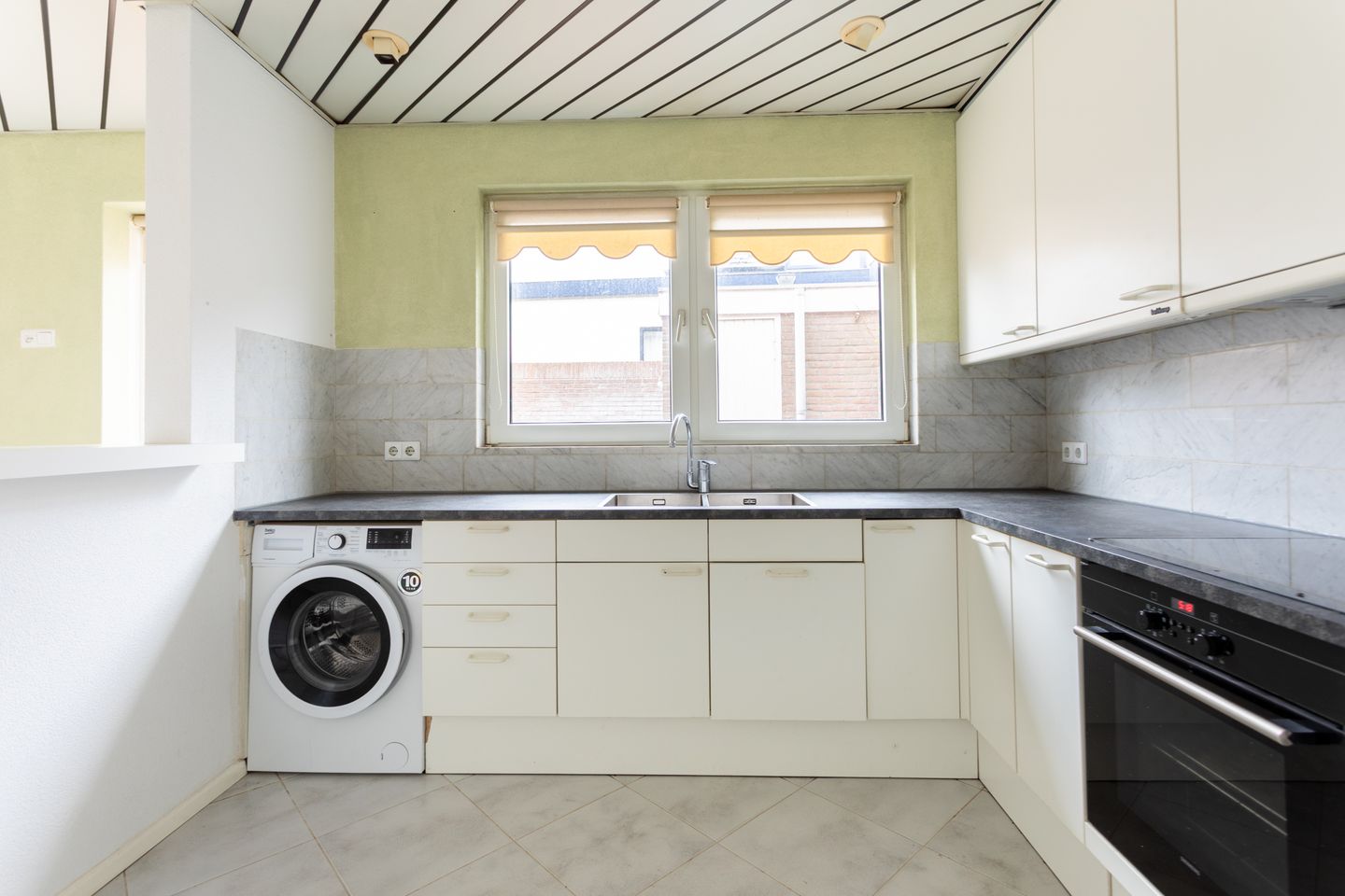 Foto 10 van Julianaweg 2-A