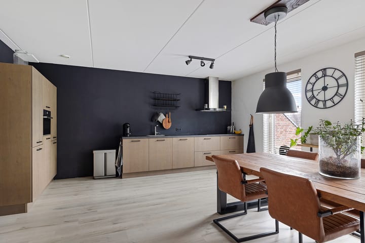 Photo 11 of Vaart ZZ 4-D