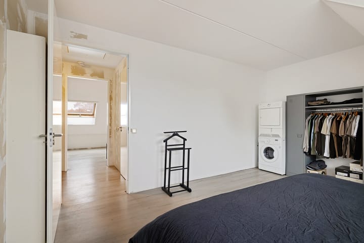 Photo 25 of Vaart ZZ 4-D